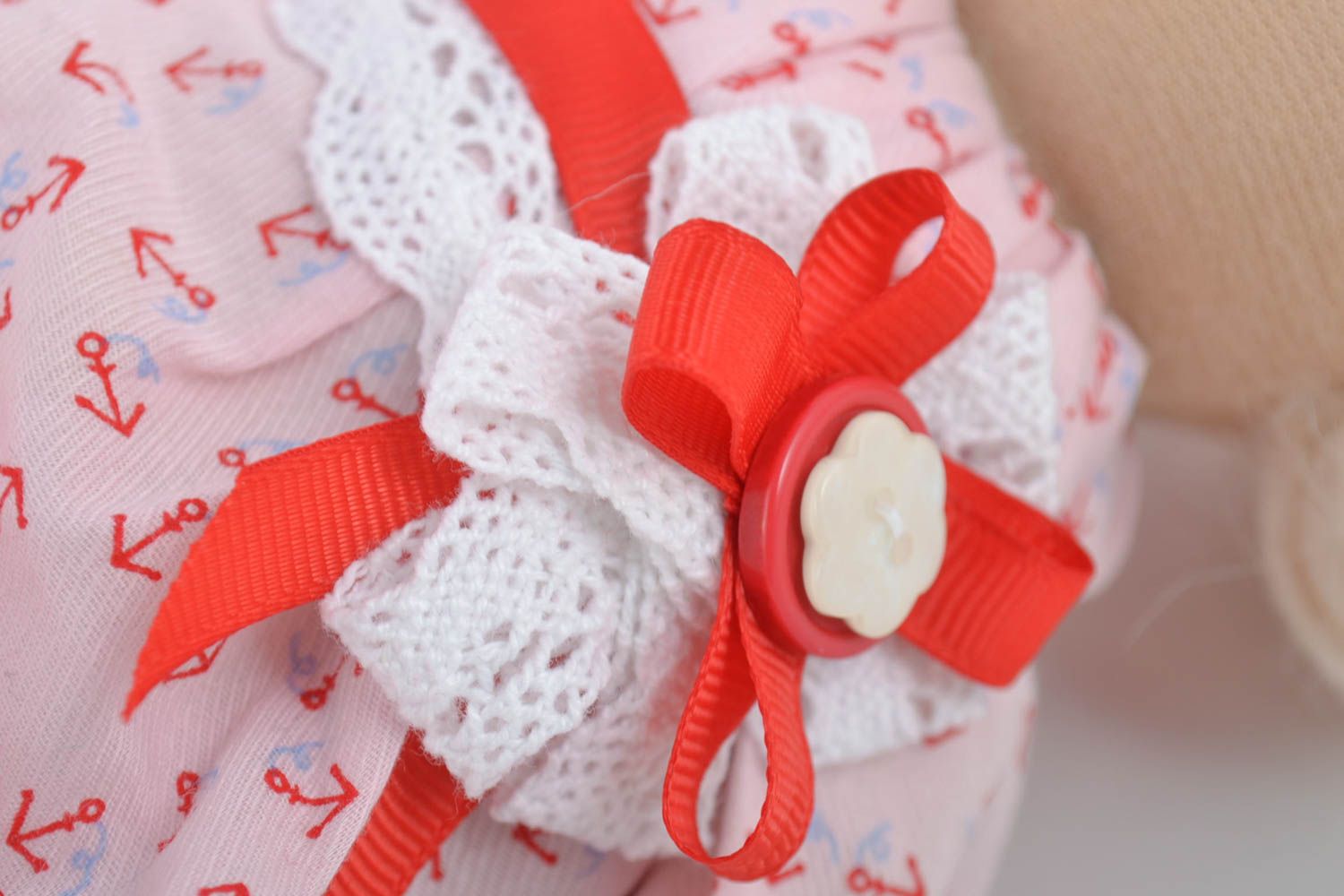 Poupée chiffon fait main Jouet pour enfant Déco chambre fille de créateur photo 3