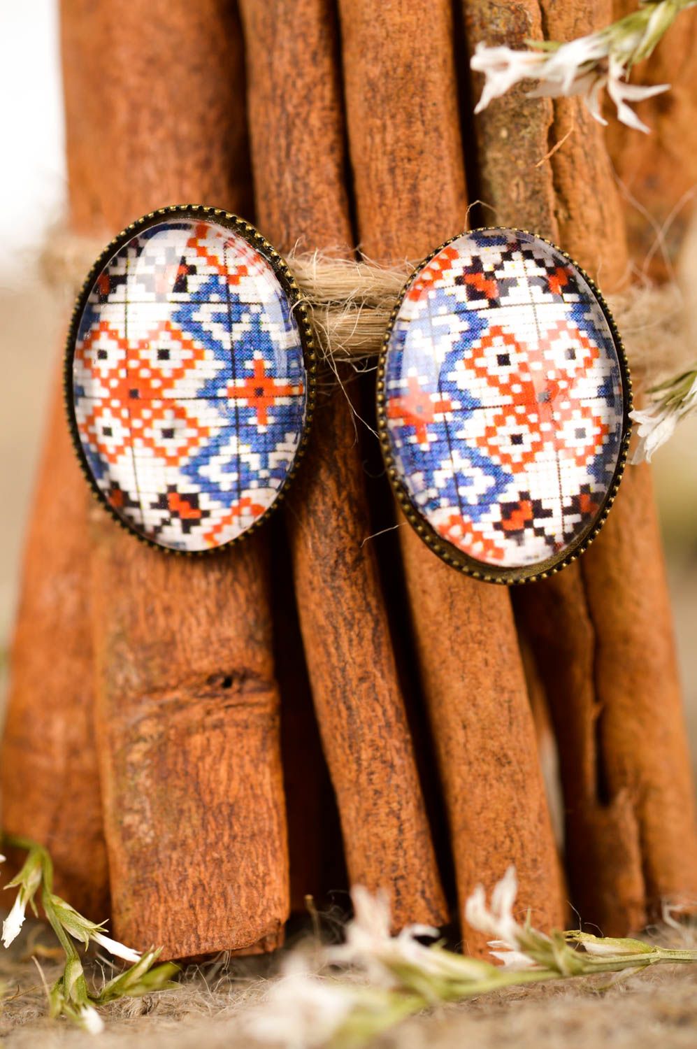 Boucles d'oreilles cabochons Bijou fait main ovales design Cadeau pour femme photo 1
