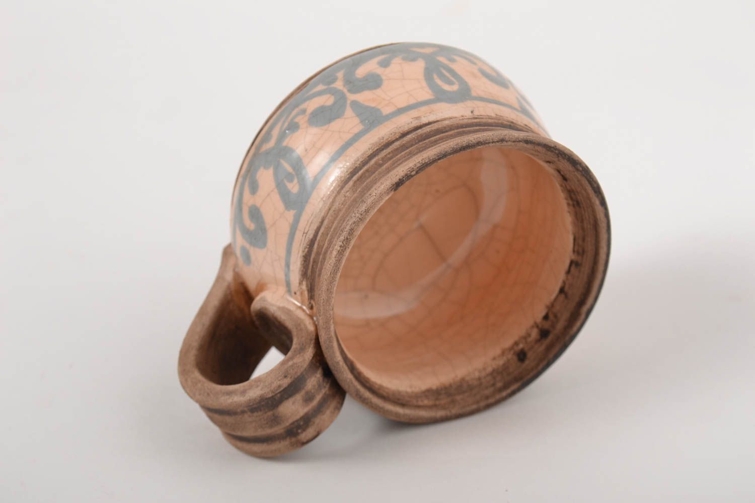 Clay glazed coffee cup with handle and pattern in beige and brown color photo 2