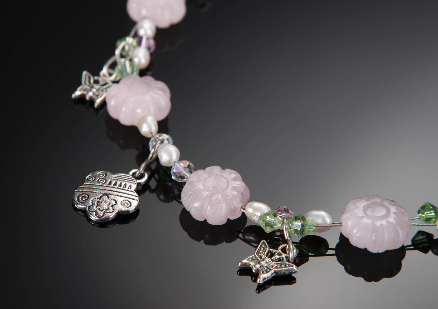 Necklace with natural stones photo 3