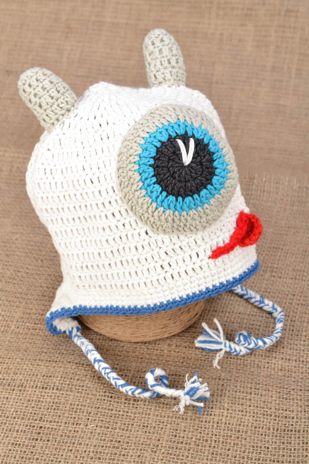 Crochet children's hat Alien photo 1