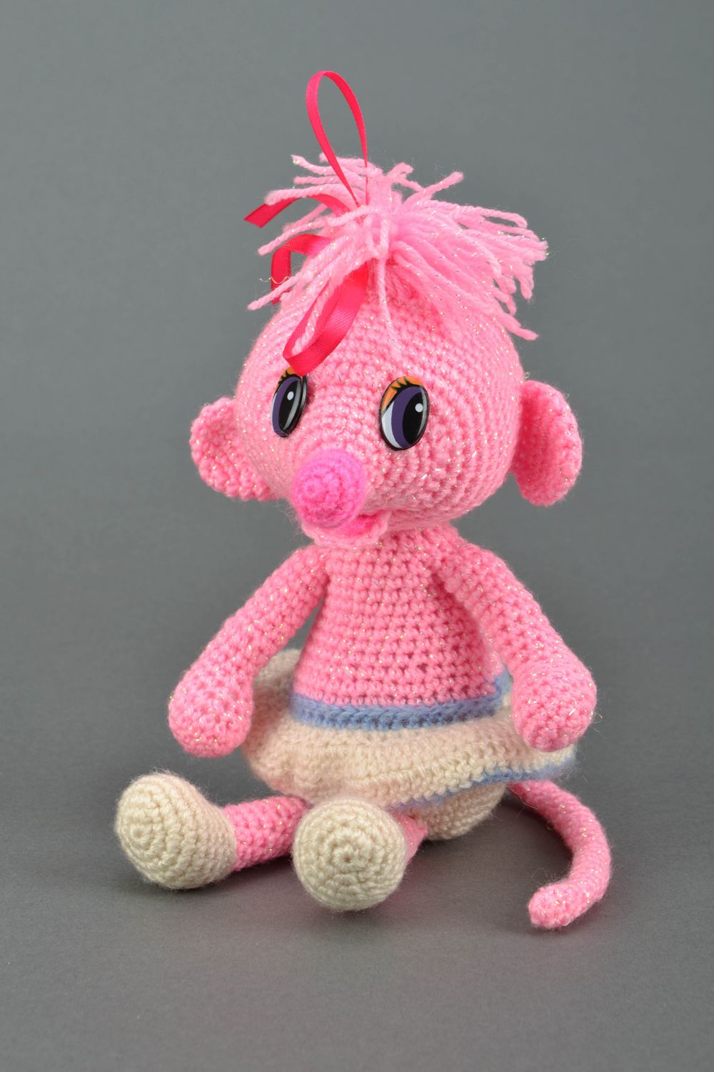 Мягкая вязаная игрушка розовый мышонок фото 1