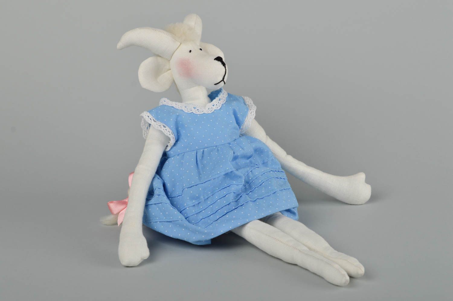 Juguete artesanal de tela muñeca de peluche regalo original para niño Cabra foto 1