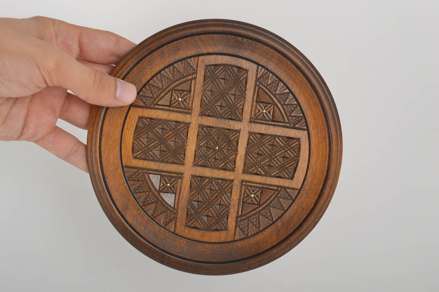 Подарочная тарелка ручной работы деревянная посуда декор на стену в этно стиле фото 5