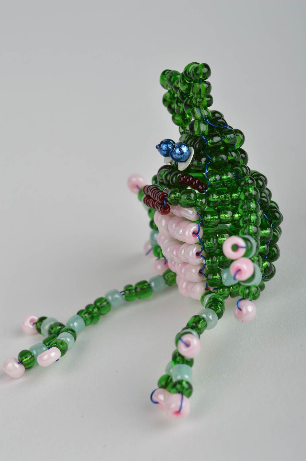 Petite marionnette à doigt verte faite main en perles de rocaille Grenouille photo 4