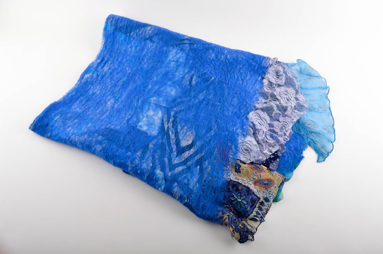 Шерстяной шарф ручной работы женский шарф синего оттенка валяный шарф необычный фото 4