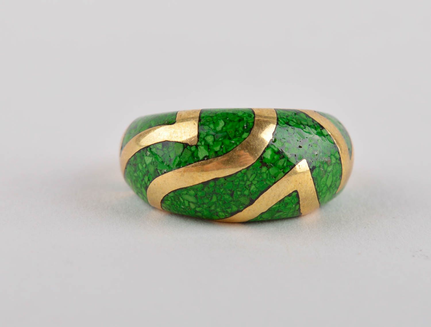 Кольцо ручной работы украшение из латуни модное кольцо зеленое с самоцветами фото 3