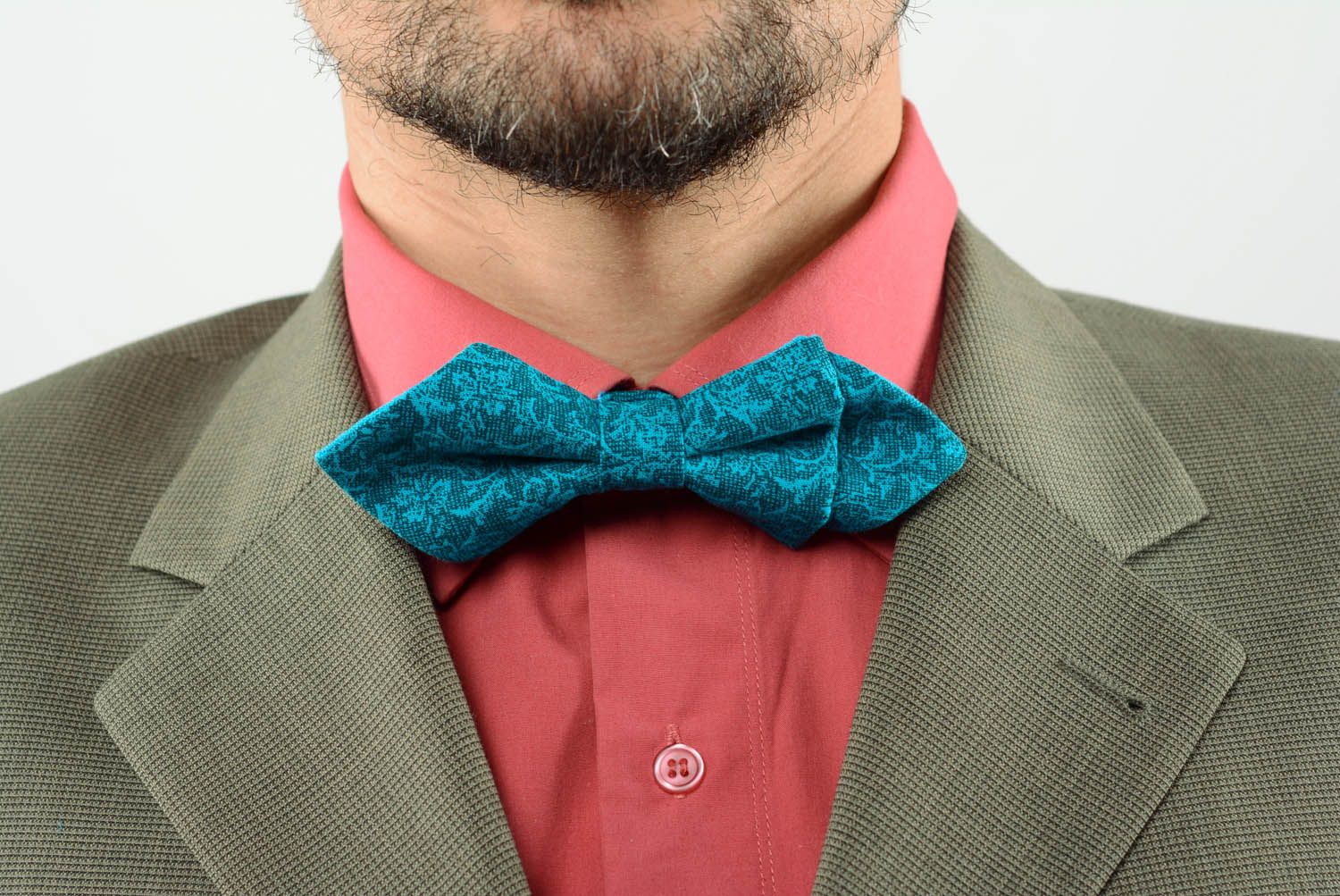 Aquamarine bow tie with pattern photo 1