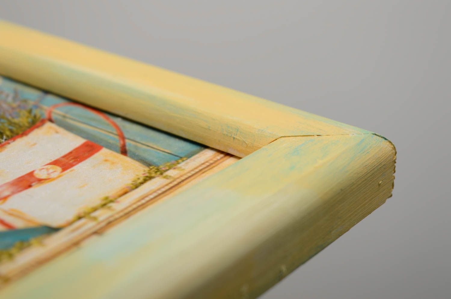 Panel decorativo de fibra de madera en técnica de decoupage Regadera foto 4