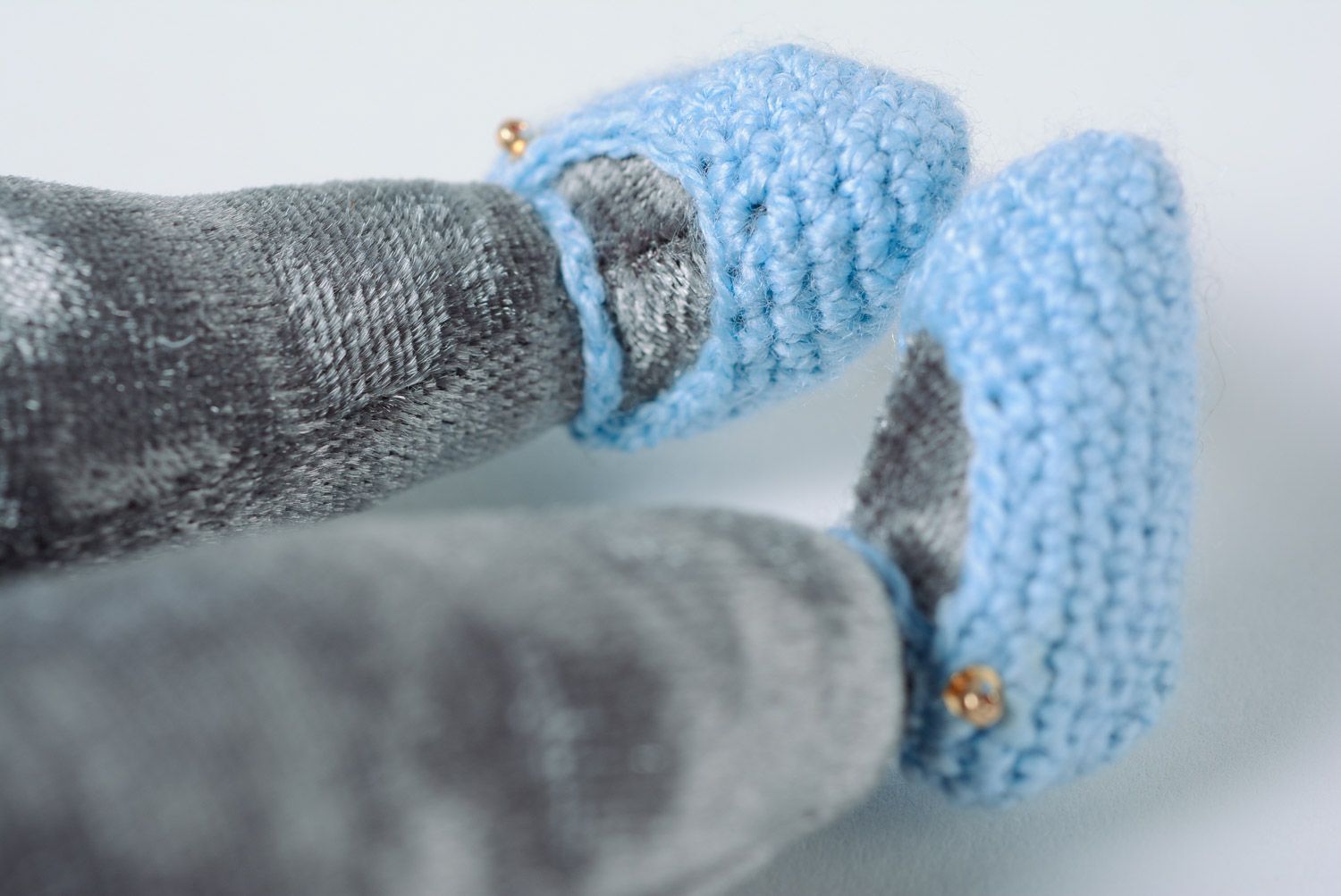 Poupée en tissu Fille faite main en tricot viscose et velours artificiel photo 5
