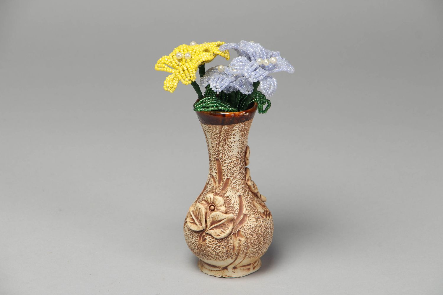 Handmade beaded flowers in vase photo 1