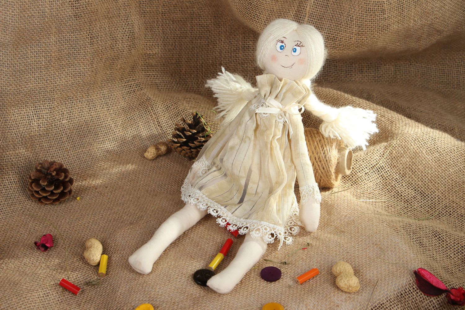 Текстильная кукла для интерьера фото 5