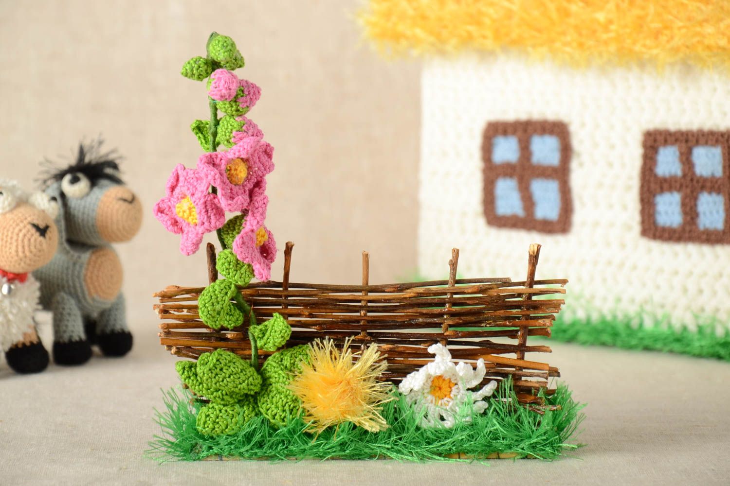Objet déco fait main Fleurs décoratives tricotées Déco maison Clôture tressée photo 1