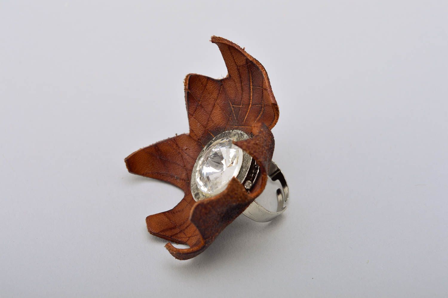 Bague en cuir Bijou fait main métallique avec cristal Cadeau pour femme photo 3