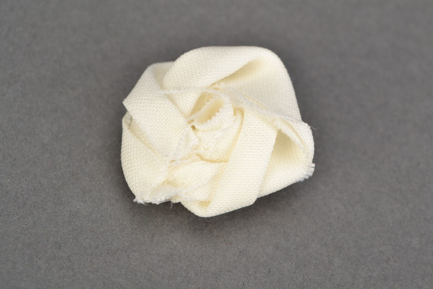 Set of 6 handmade fabric cream rose flowers decorations for DIY accessories photo 4