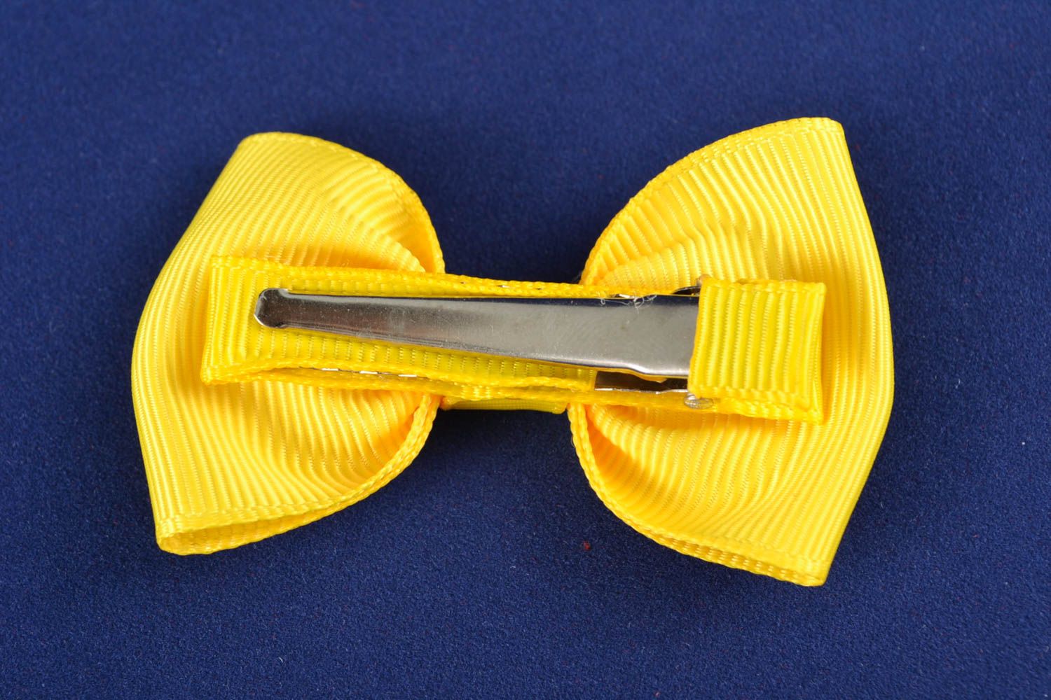 Hair clip with bow made of yellow rep ribbon photo 3