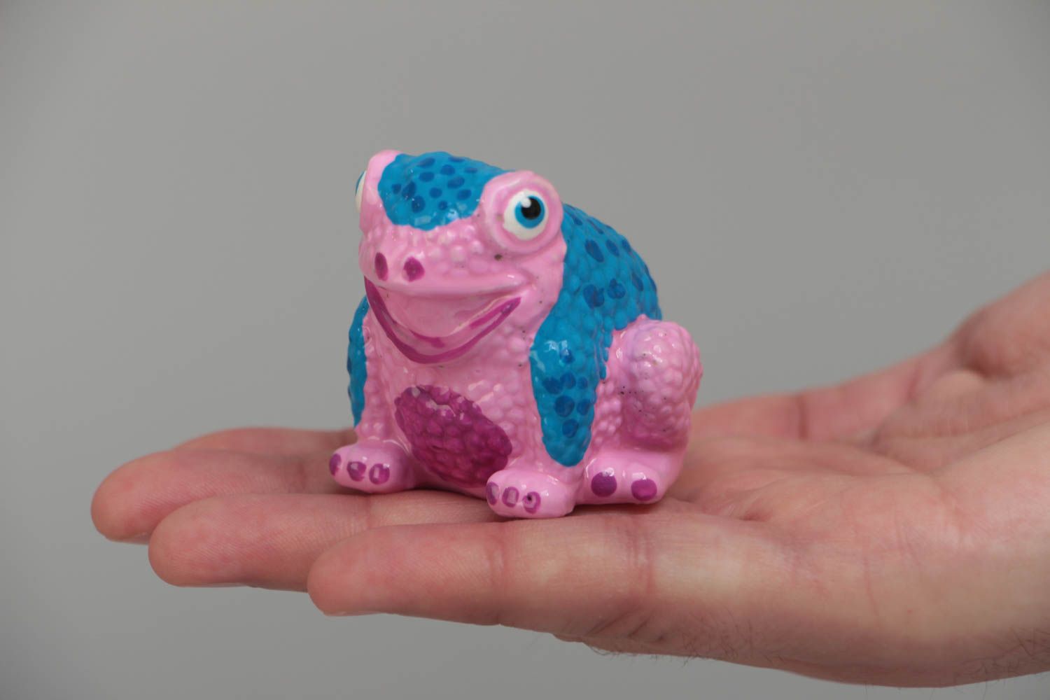 Bright plaster statuette Frog handmade figurine painted with acrylics  photo 5