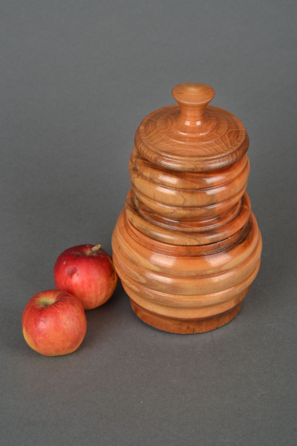 Wooden candy bowl photo 1