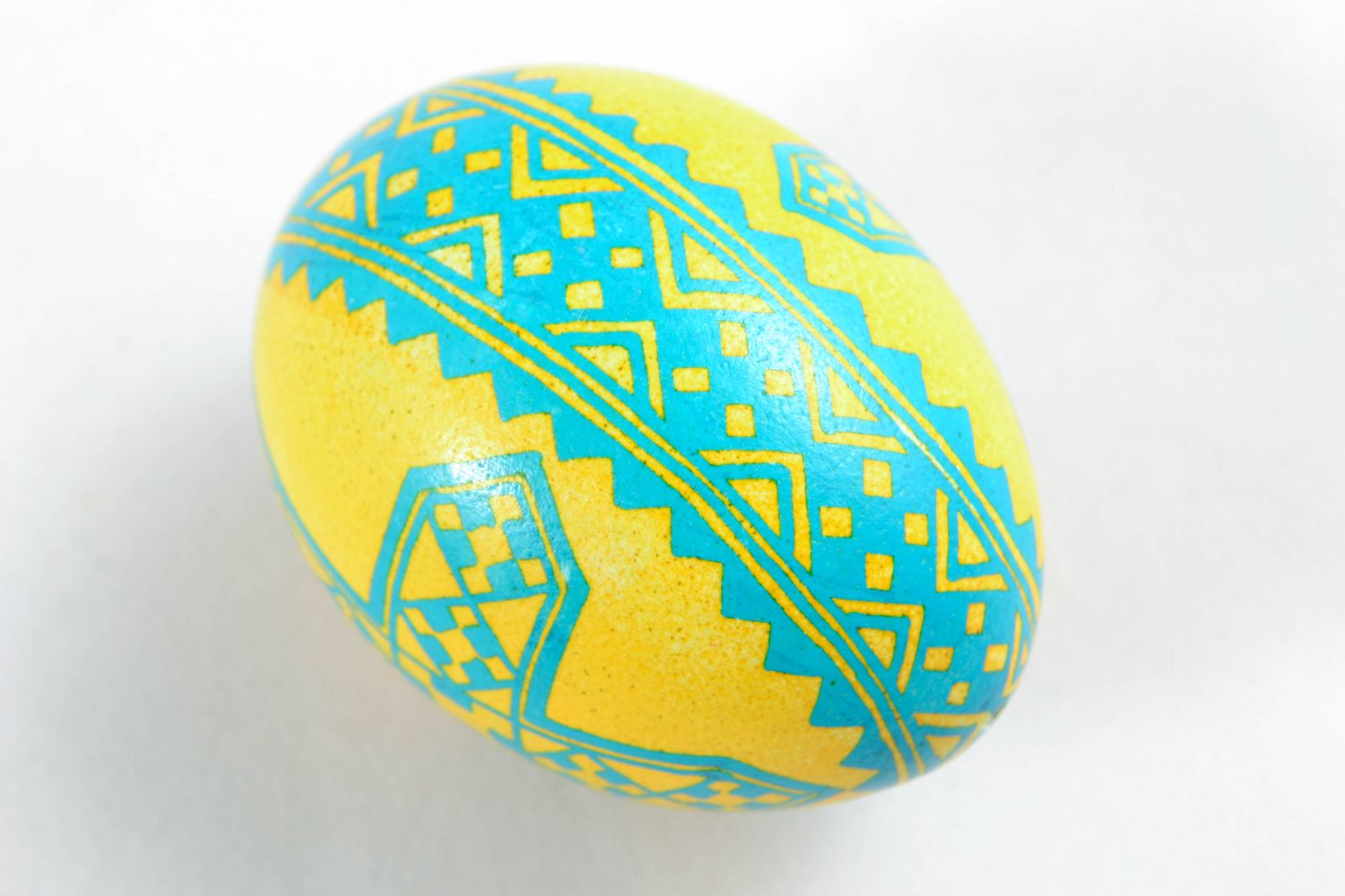 Handmade painted egg photo 2