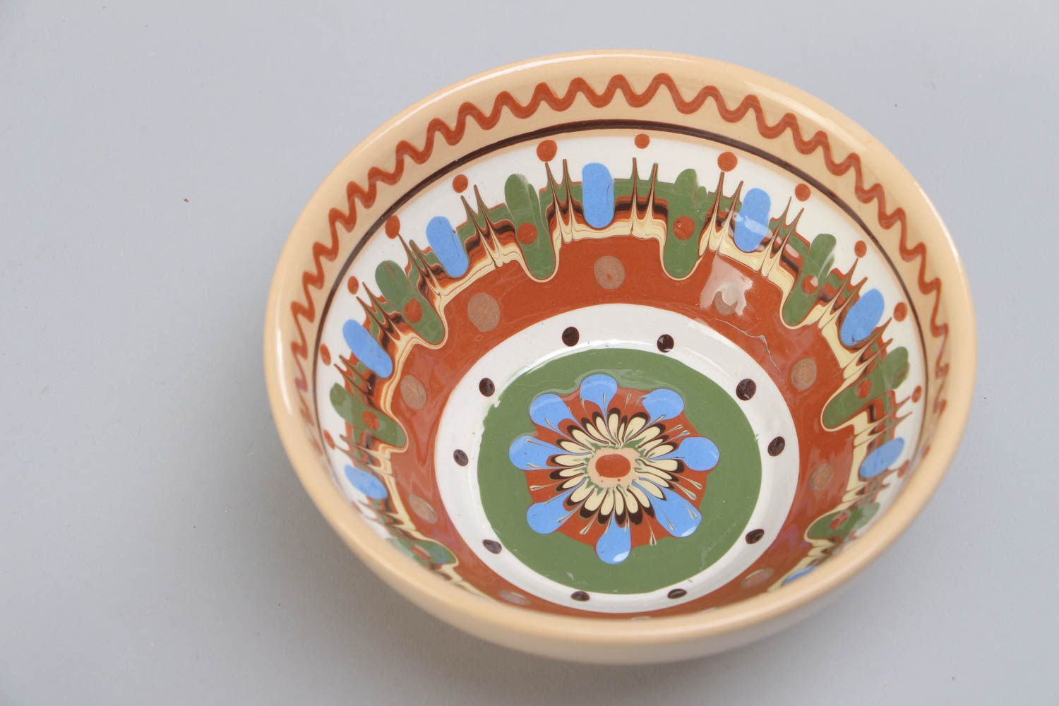 Cuenco de cerámica pintado con esmalte volumen de 400 ml artesanal foto 3
