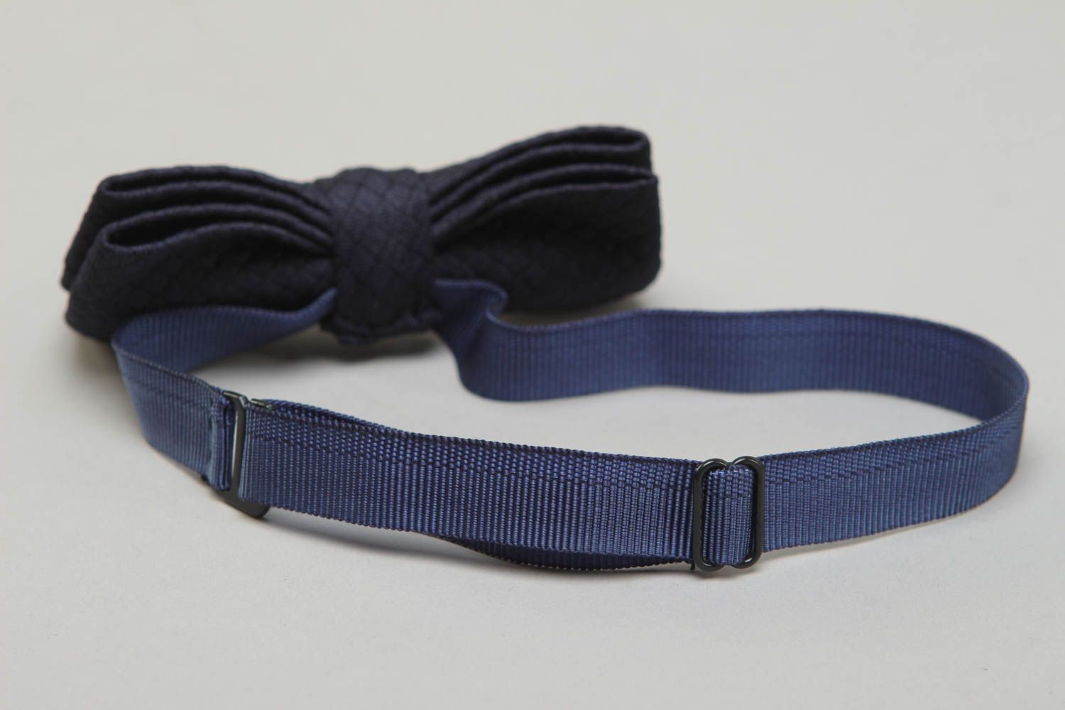 Dark blue cotton fabric bow tie photo 3