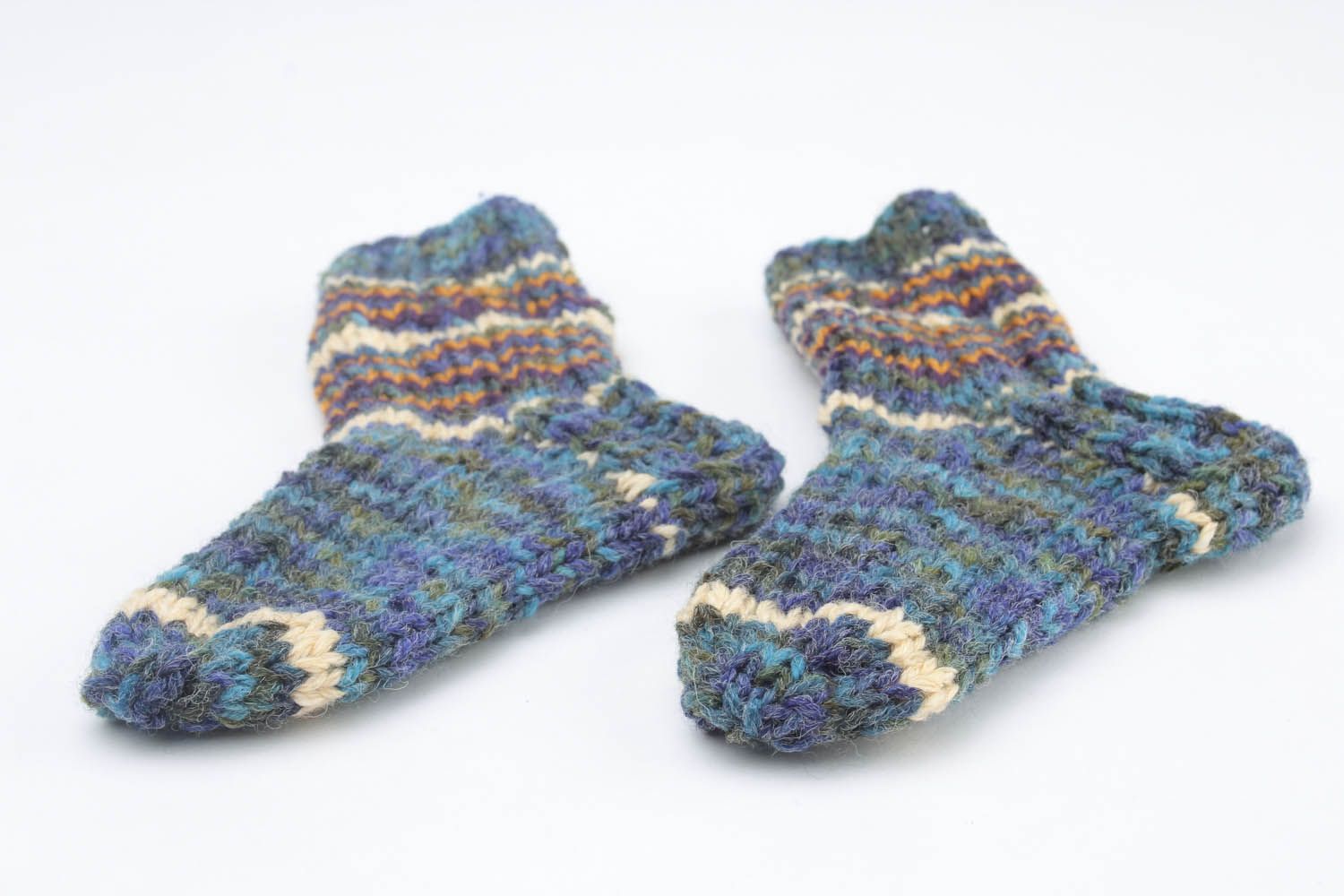 Meias de mulheres quentes azuis de fios de lã tricotadas à mão  foto 3