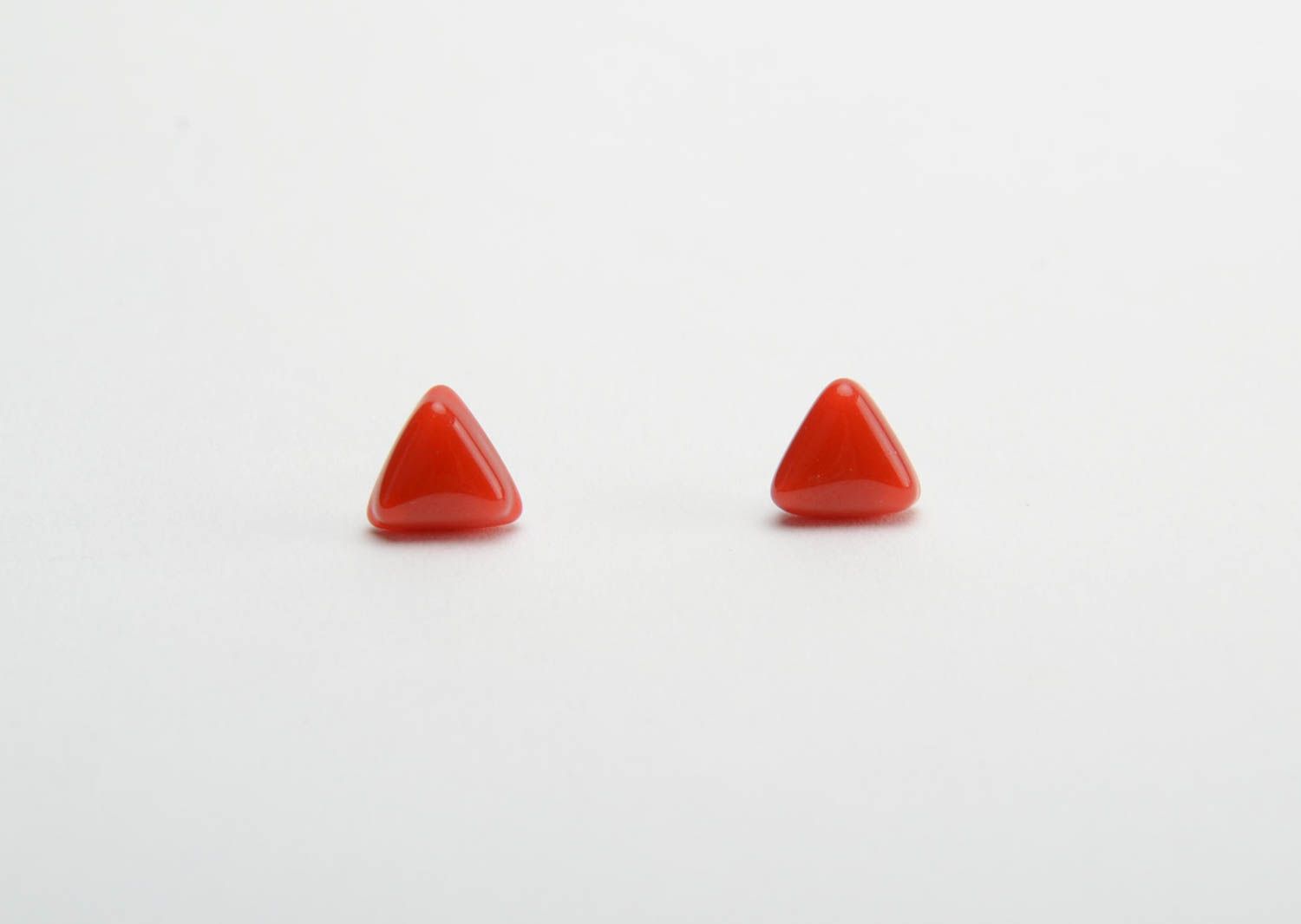 Red stud earrings made using glass fusing technique triangular beautiful jewelry photo 5