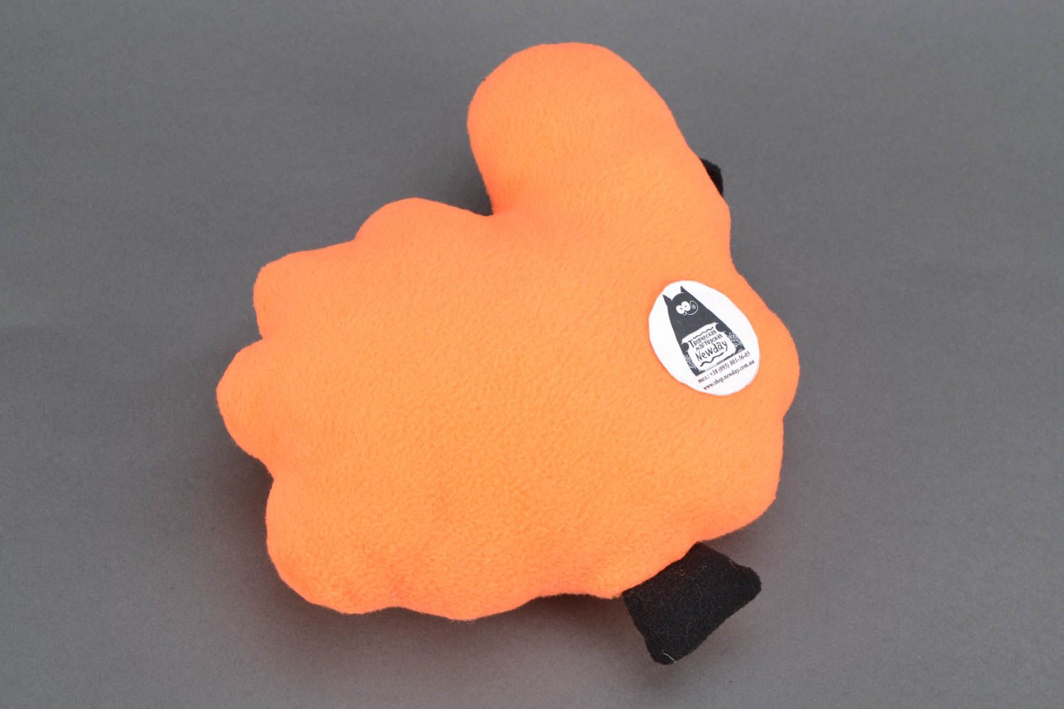 Диванная подушка-игрушка для ребенка Барашек оранжевый фото 4