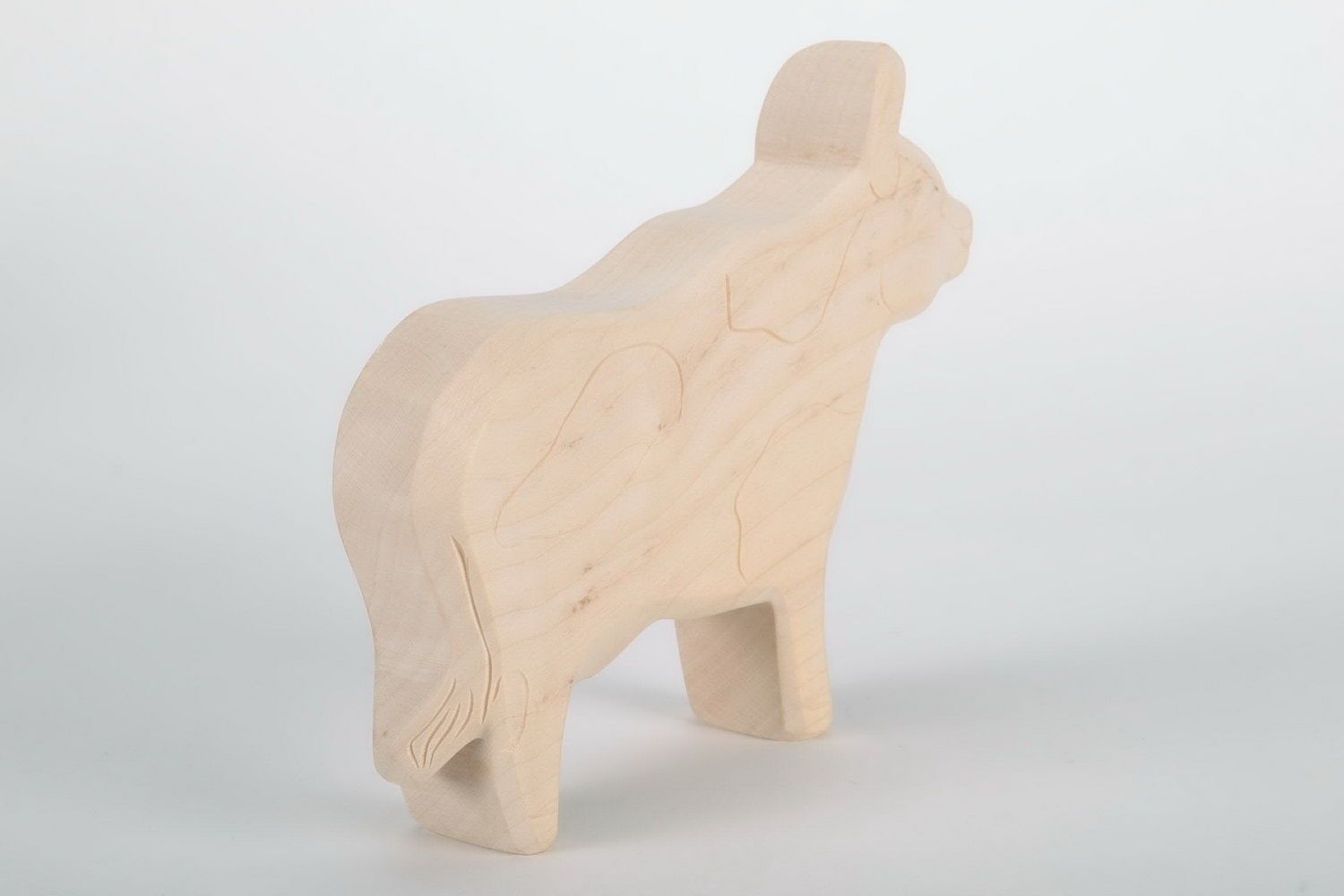 Figura de madera de arce Vaca foto 4
