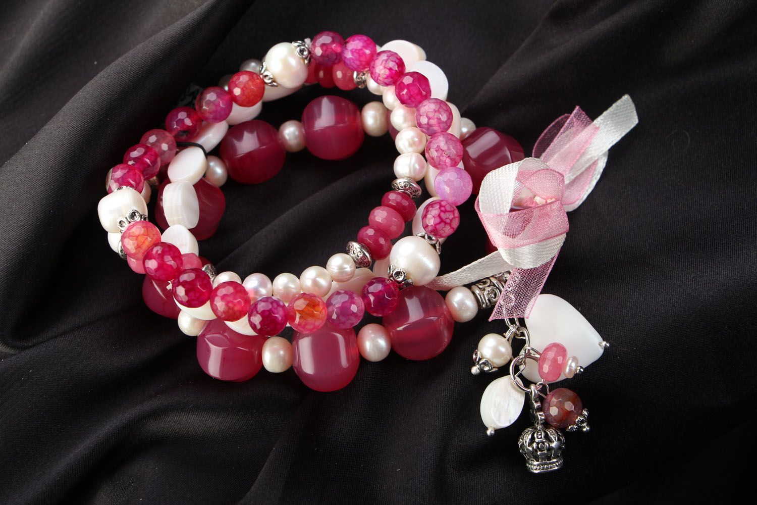 Bracelet with pearl and nacre photo 1
