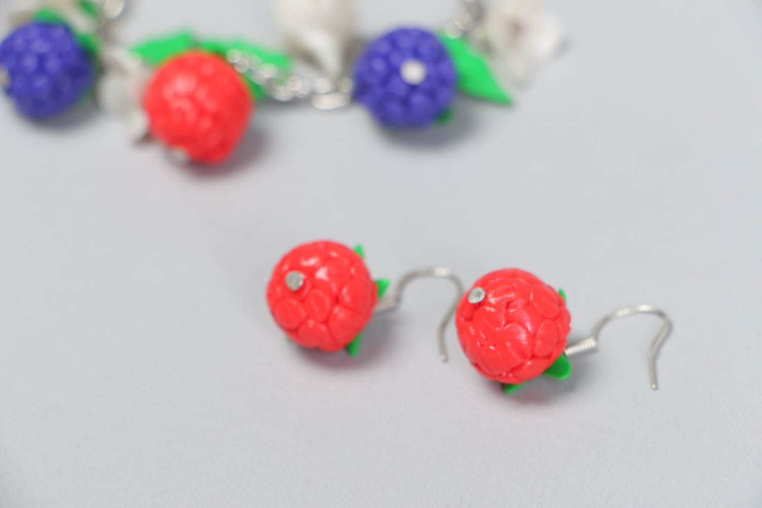 Set of handmade accessories jewelry made of clay cute bracelet and earrings photo 3