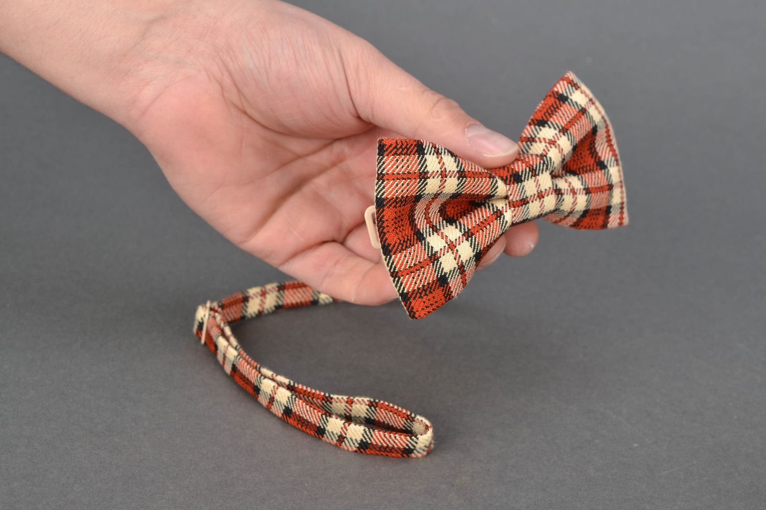 Brown checkered fabric bow tie  photo 2