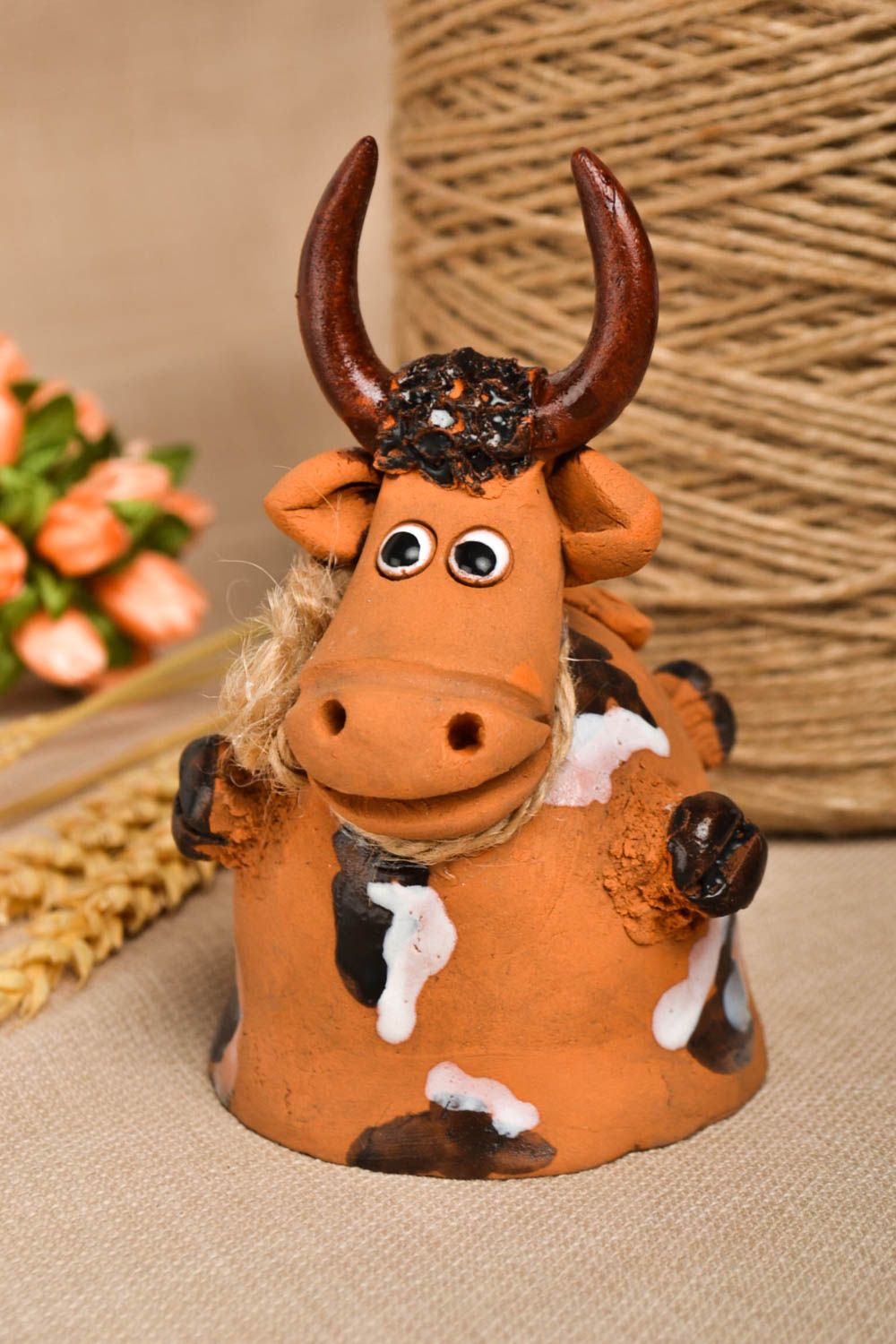 Cloche sonnette Déco maison fait main céramique vache Suspension décorative photo 1