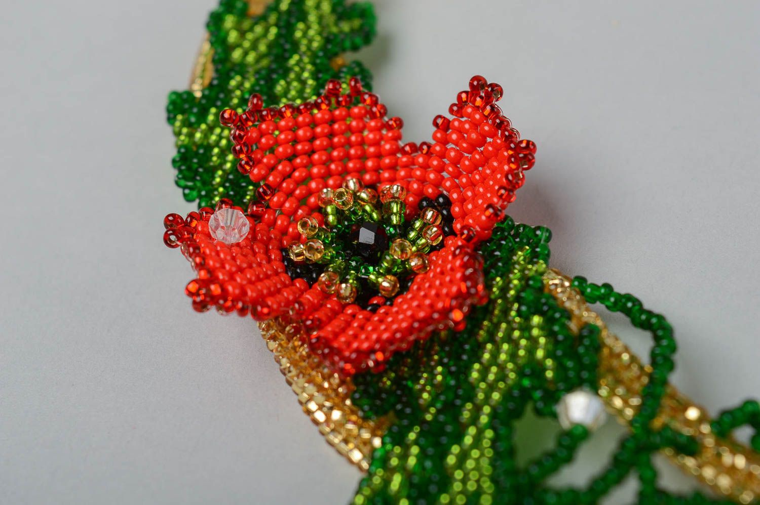 Колье из бисера украшение ручной работы ожерелье из бисера с красными маками фото 4