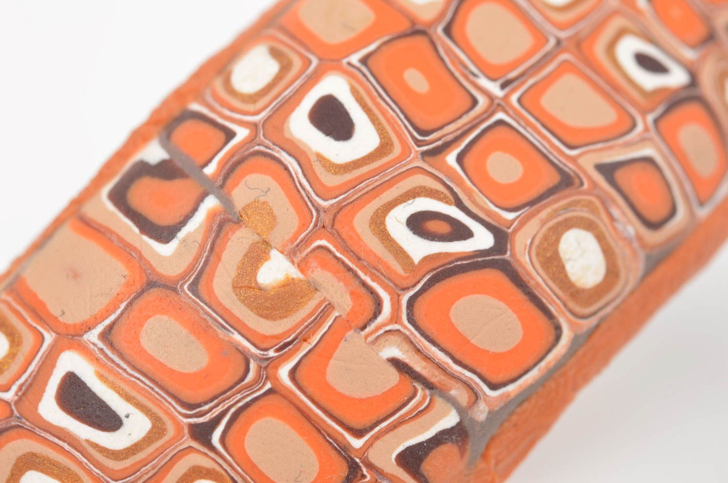 Цельный наручный браслет ручной работы из полимерной глины оранжевый с узорами фото 5