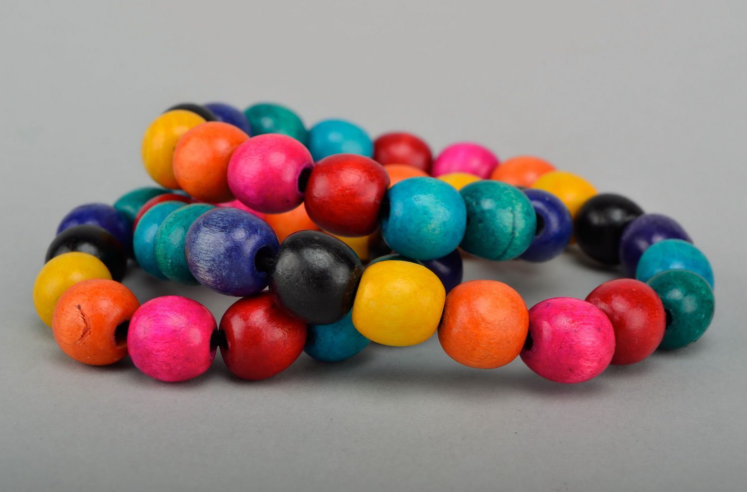 Wooden colorful beads photo 4