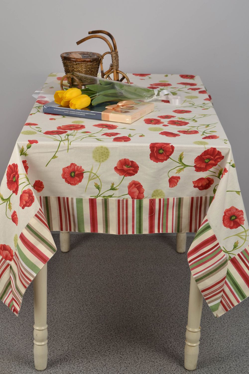Handgemachte Tischdecke für quaderförmigen Tisch  foto 2