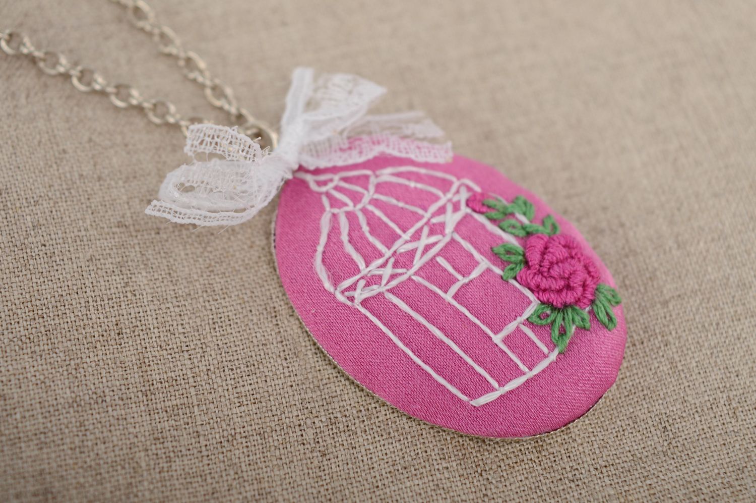 Pink handmade satin embroidered pendant Cage photo 3