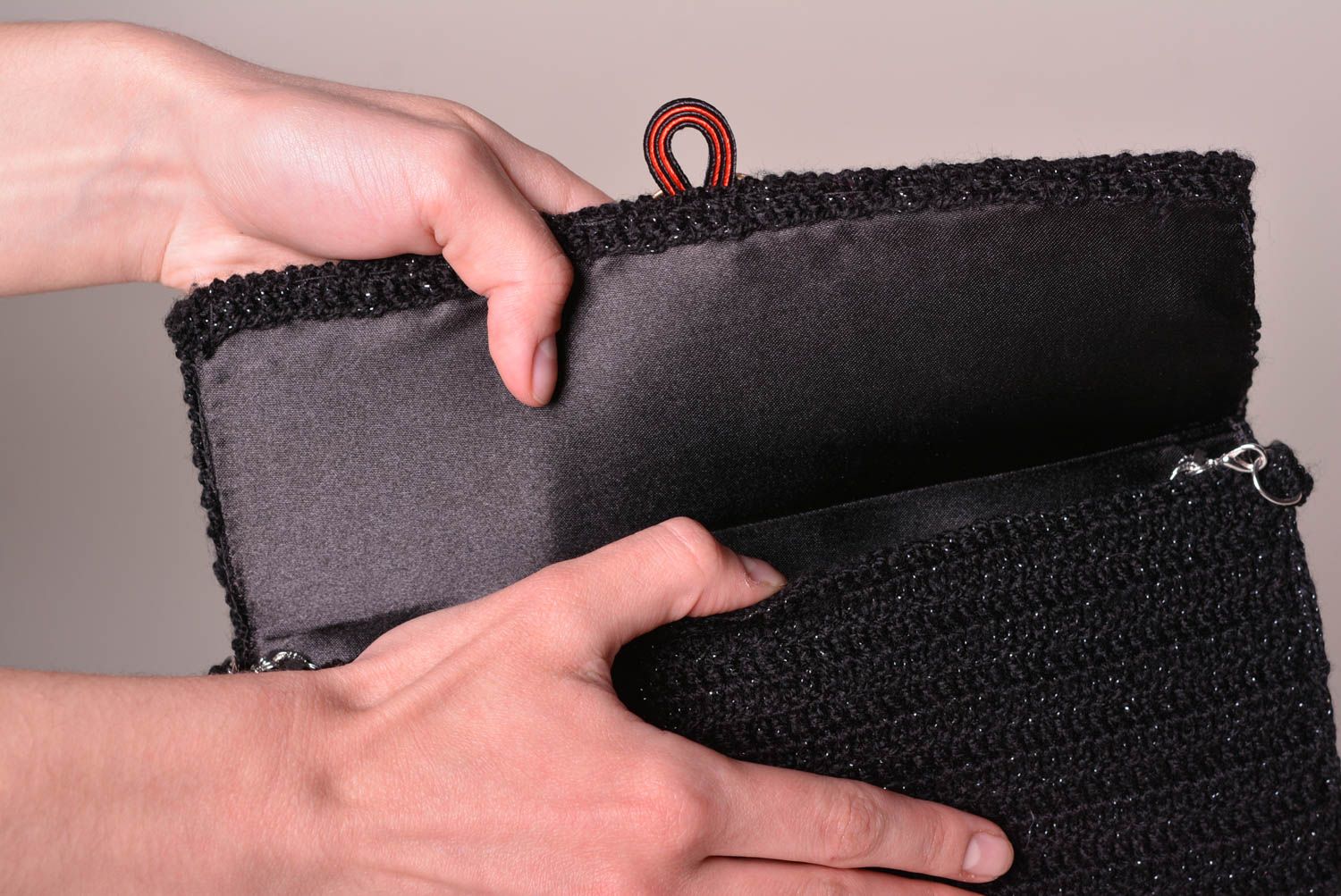 Clutch Tasche handmade Accessoire für Frauen Geschenk für Frauen schwarz  foto 4