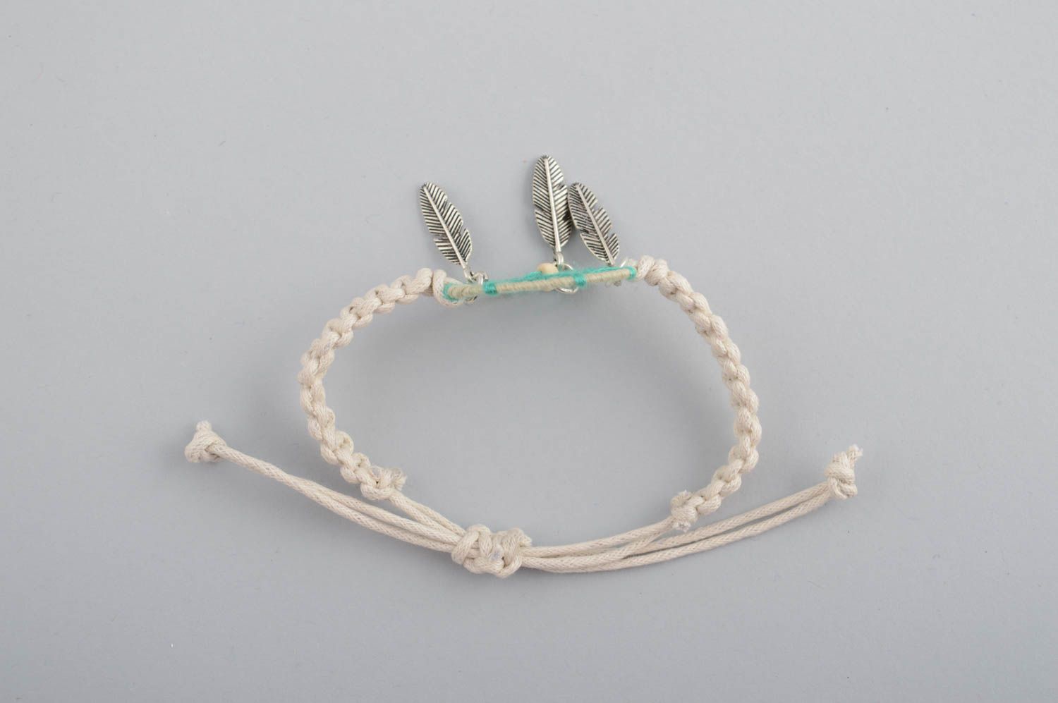 Handmade white waxed cord macrame wrist bracelet with dreamcatcher talisman photo 4