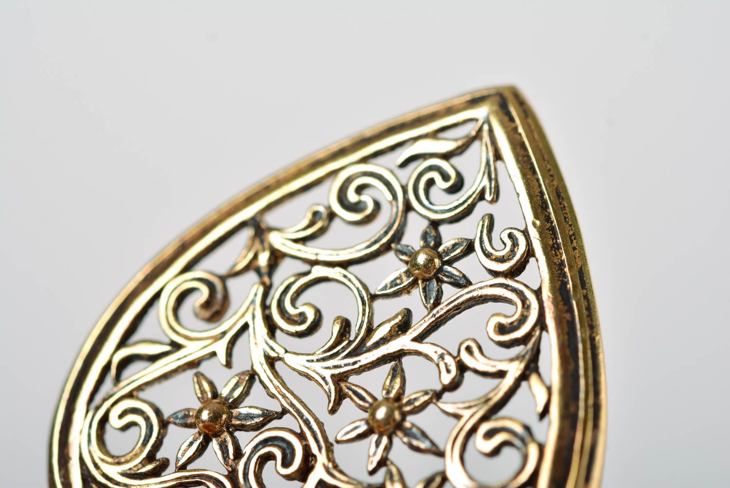 Designer bronze pendant handmade pendant metal jewelry fashion accessories photo 4