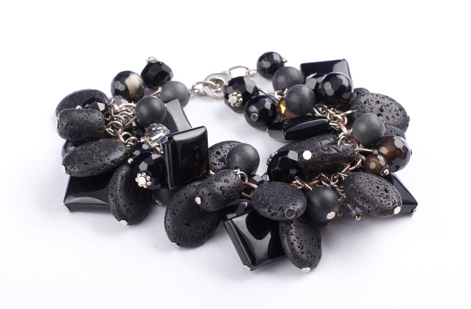 Bracelet en pierres agate noir Bijou fait main quartz shungite Accessoire femme photo 4