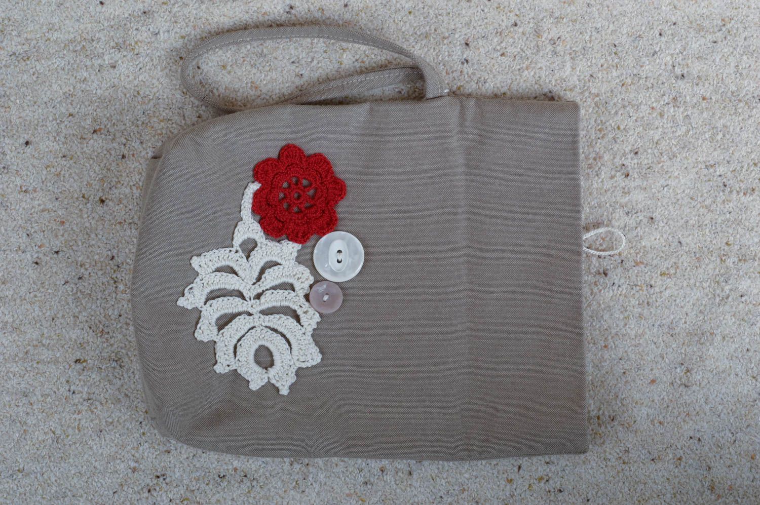 Сумка ручной работы сумка через плечо текстильная сумка с вязаным цветком серая фото 5
