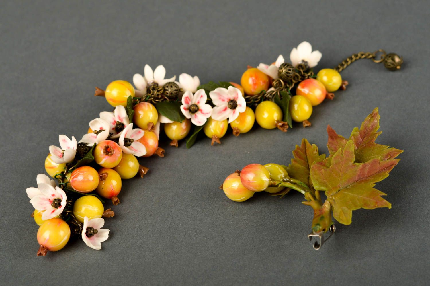 Handmade jewelry cold porcelain jewelry bracelet with flowers fashion brooch photo 3