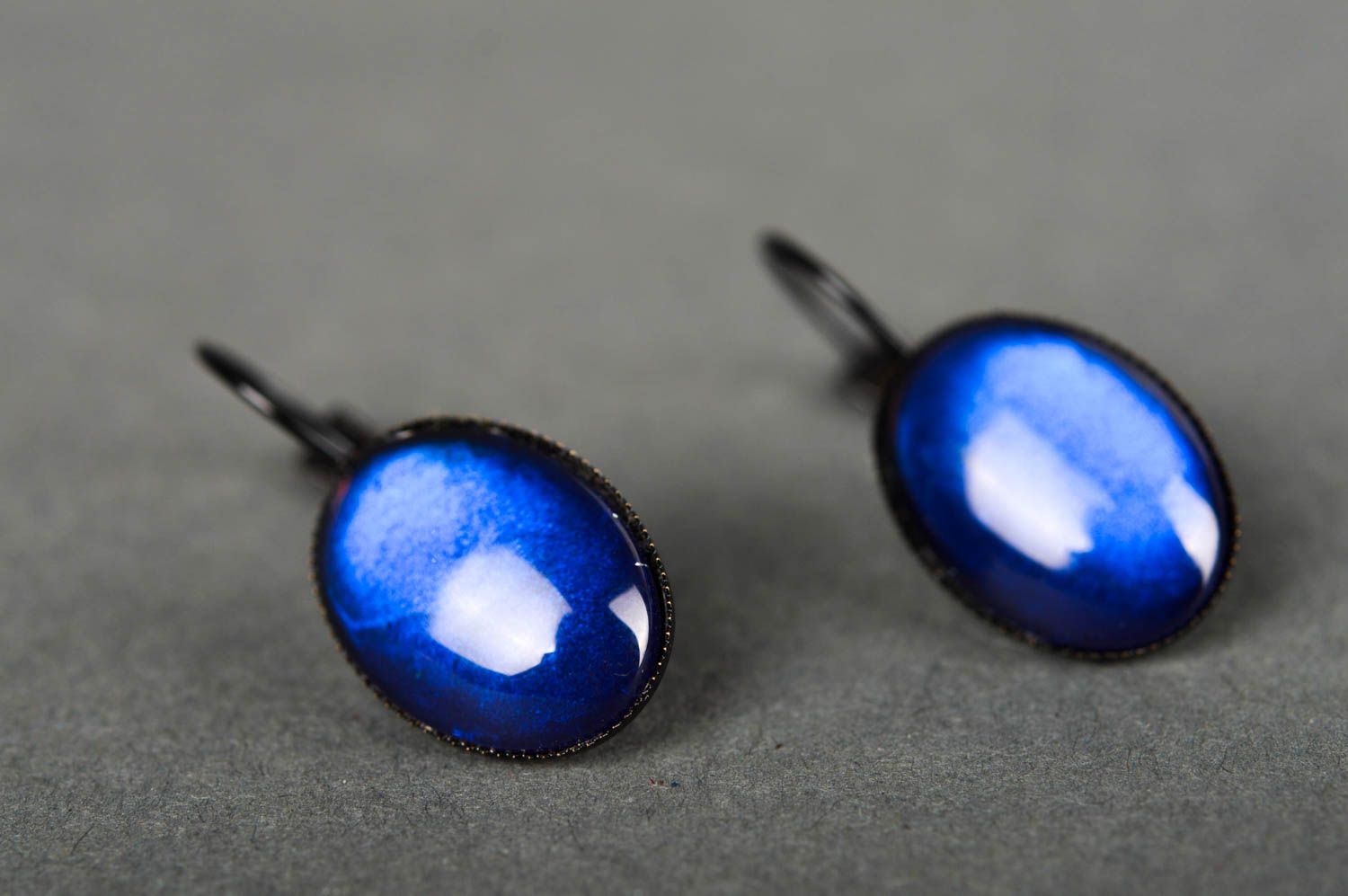 Blaue handgemachte Ohrringe stilvoller Mode Schmuck schönes originelles Geschenk foto 2