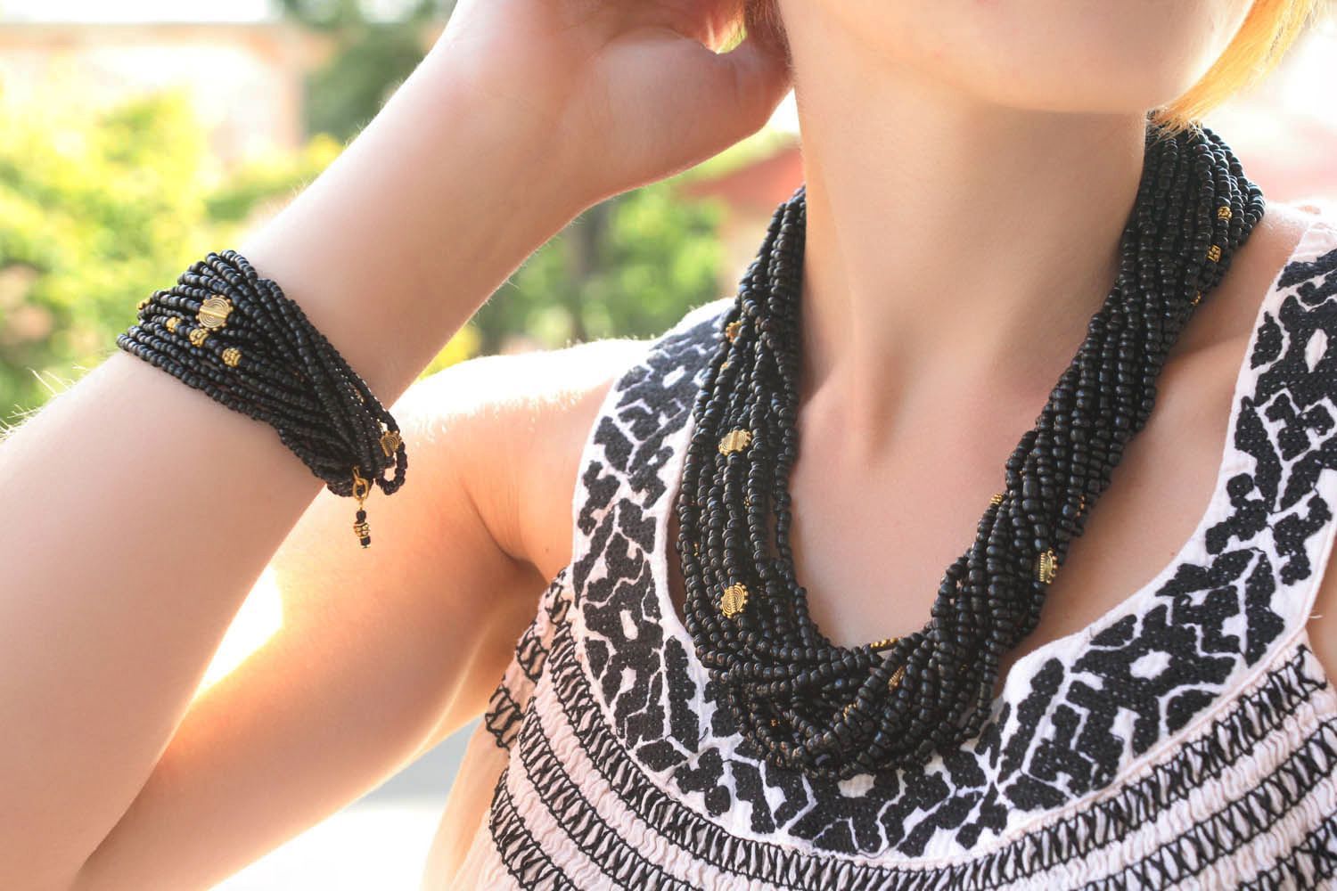 Parure de bijoux en perles de rocaille chinoises: collier et bracelet  photo 5