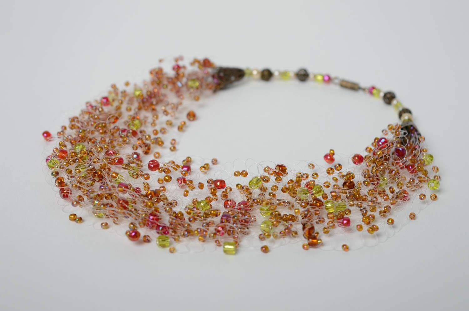 Airy beaded necklace photo 3