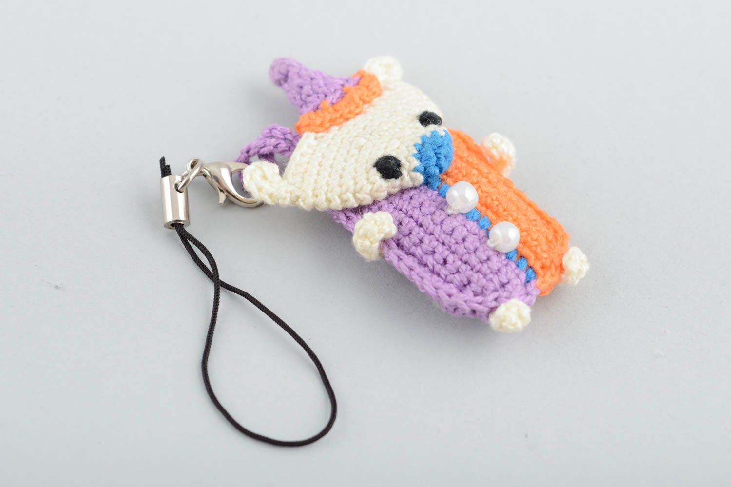 Petit porte-clés jouet ourson mou fait main multicolore en fils de coton photo 3