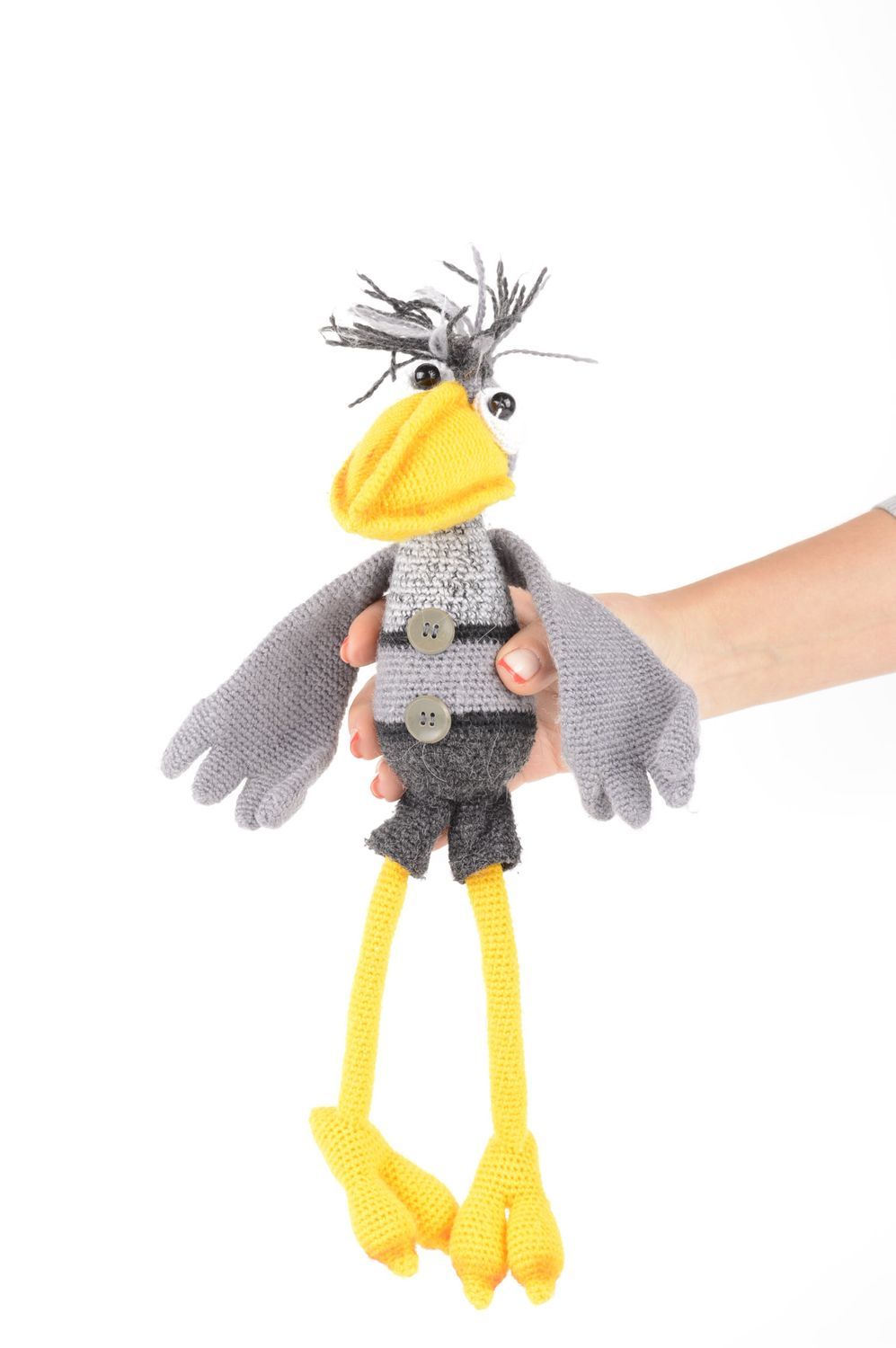 Peluche tricotée Jouet fait main corbeau laine design Cadeau pour enfant photo 5