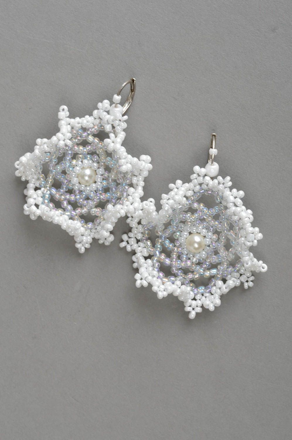 Handmade beaded earrings snowflake earrings fashionable jewelry gift for girl photo 2
